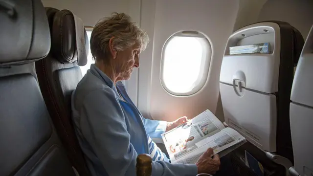 جہاز، خاتون