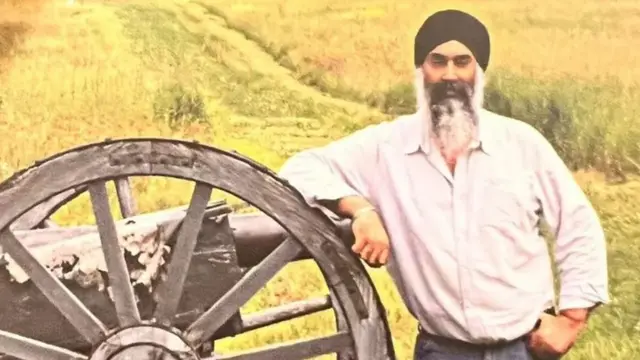 सीज ऑफ दिल्ली पुस्तकाचे लेखक अमरपाल सिंह