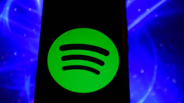 Logo de Spotify en un celular.