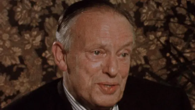 لستر سافیلد