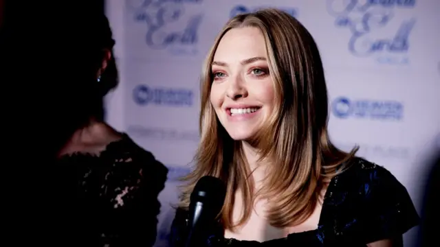 อแมนดา ไซย์เฟร็ด