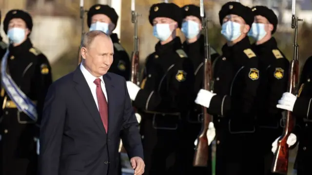 Madaxweynaha Ruushka Vladimir Putin