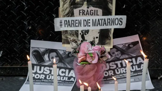 Ofrenda por la muerte de Úrsula Bahillo