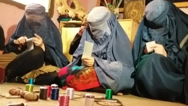 چمڑے کے دستکار