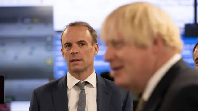 دومینیک راب از متحدان کلیدی بوریس جانسون در حزب محافظه‌کار بریتانیا محسو‌ب می‌شود