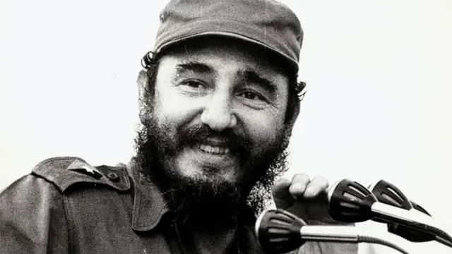 फिदेल कास्त्रो