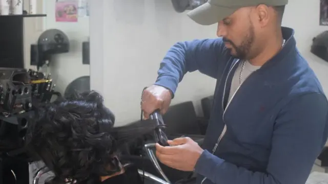 ኢሰያስ ተወልደ ኣብ ስራሕ