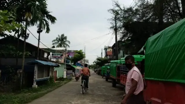 ကူးစက်မှုတွေကြောင့်ဒေသခံတွေစိုးရိမ်နေ