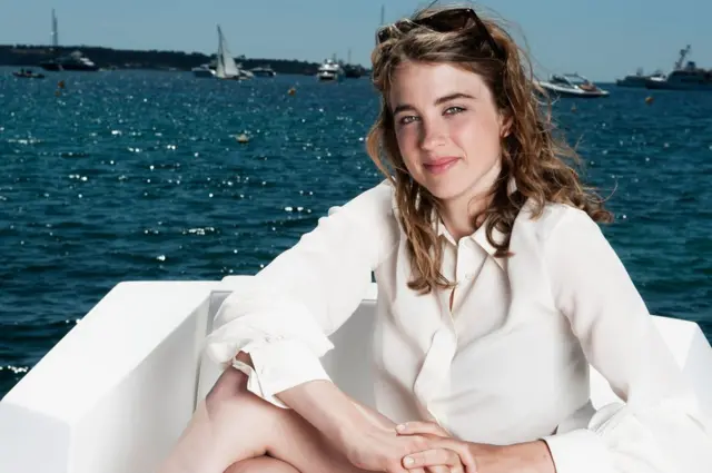 올해 30살인 에넬은 12살에 루기아 감독의 Les Diables(악마들)을 통해 데뷔했다