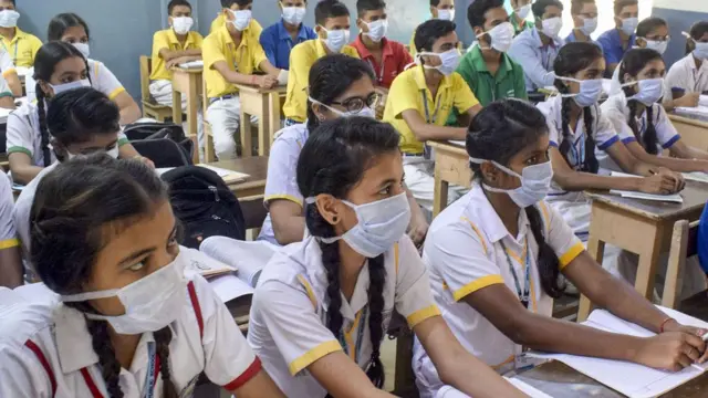 புகைப்படங்கள்