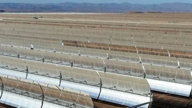 Відновлювальні джерела енергії не такі надійні, як традиційні електростанції, хвилюються британські журналісти