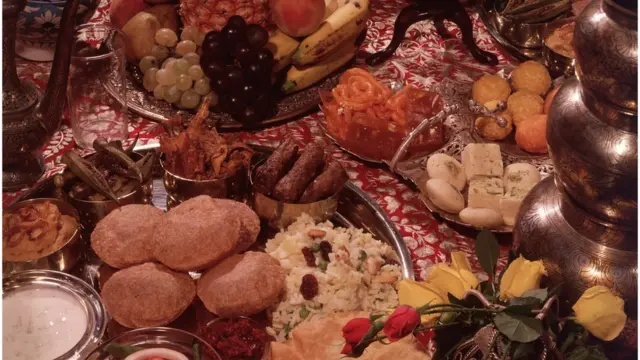 ফলমূল ও শাকসবজি উৎপাদনে মাংস জাতীয় খাবার উৎপাদনের তুলনায় অনেক কম পানি ব্যবহৃত হয়