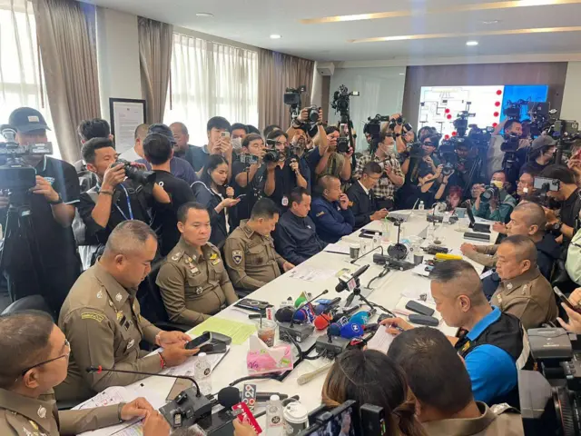 ဇူလိုင် ၁၇ ရက်၊ ဗုဒ္ဓဟူးနေ့မှပြုလုပ်တဲ့ သတင်းစာရှင်းလင်းပွဲ