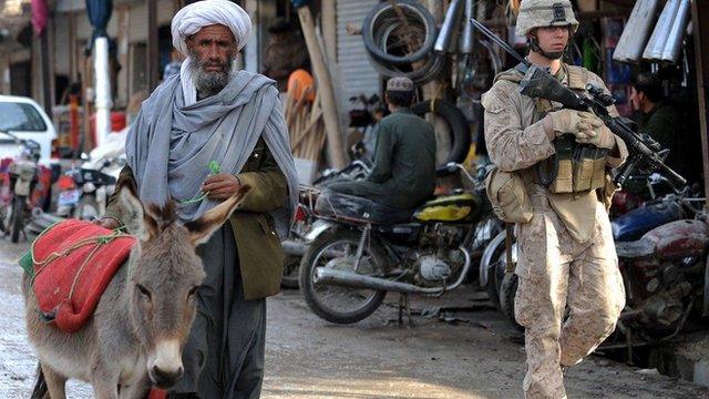 Soldado ocidental no Afeganistão