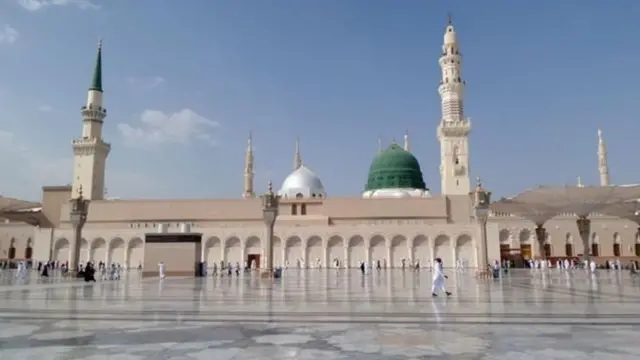 Masaajidka Madina