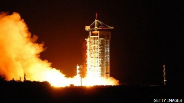 ดาวเทียมม่อจื๊อขึ้นสู่วงโคจรในอวกาศจากศูนย์ยิงปล่อยดาวเทียมทางตะวันตกเฉียงเหนือของจีน