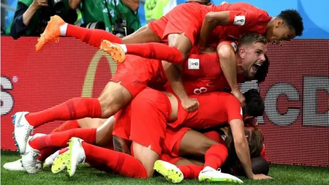 इंग्लैंड की टीम