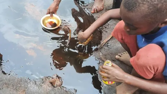 Rumuekpe: Community wia oil spil