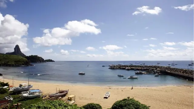 ব্রাজিলের ফার্নান্দো দে নরোনহা দ্বিপ