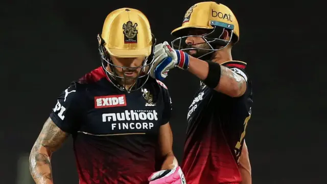 कोहली, डुप्लेसी