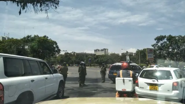 Des policiers kenyans