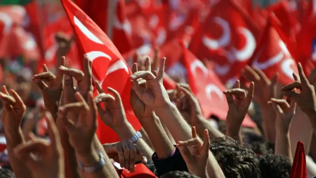 MHP seçmeninin bir bölümü referandumda Evet oyu verdi.