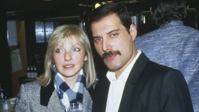 Mary Austin e Freddie Mercury