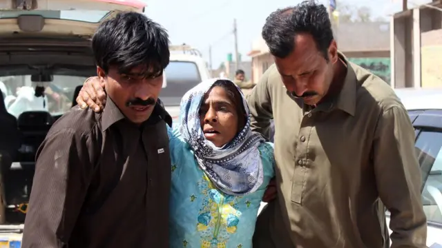 بعض المصابين نقلوا إلى المستشفيات للعلاج