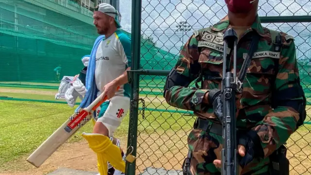 श्रीलंका, ऑस्ट्रेलिया, आर्थिक संकट