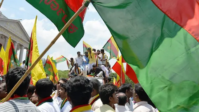 போராட்டம்