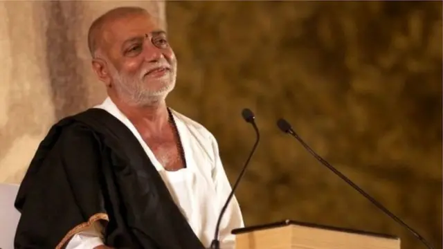 મોરારિબાપુ