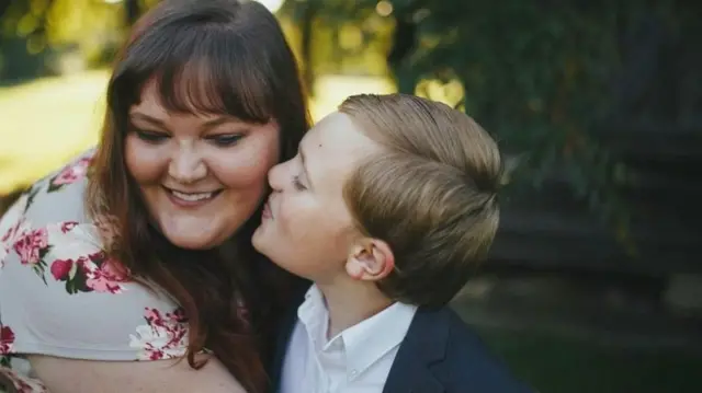 사만다와 아들 리바이(8)