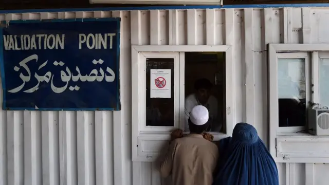 افغان پناہ گزین