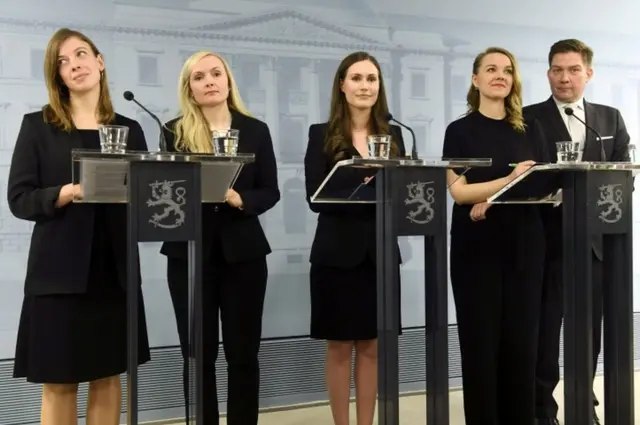 Министр образования Ли Андерссон, глава МВД Мария Охисало, премьер-министр Санна Марин, министр финансов Катри Кулмуни, а также министр по вопросам сотрудничества и равноправия северных стран Томас Бломквист