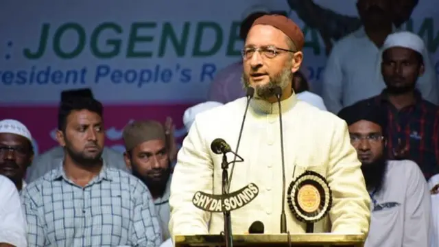 అసదుద్దీన్ ఒవైసీ