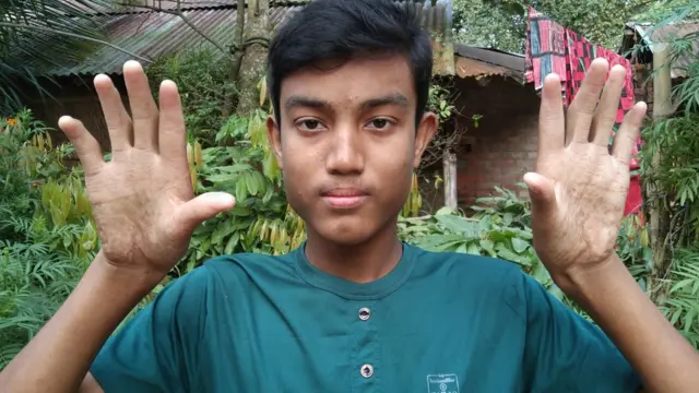 অপু সরকারের ছোট ভাই অনু সরকার