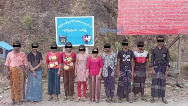 ဧပြီလတစ်လတည်းမှာပင် အမ်းမြို့နယ်အတွင်းမှာ သုံးကြိမ်အထိဖမ်းဆီးခံခဲ့ကြရ