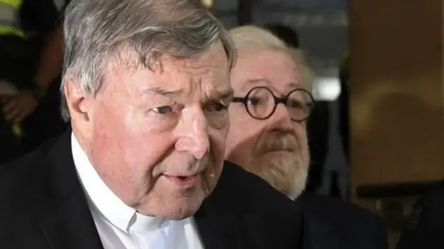 மூத்த கத்தோலிக்கர் மீது பாலியல் குற்றச்சாட்டு