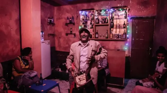 የአዲስ አበባ ነዋሪዎችን የእለት ከእለት ሕይወት የሚያሳዩ ፎቶዎች በፌስቲቫሉ ተካተዋል