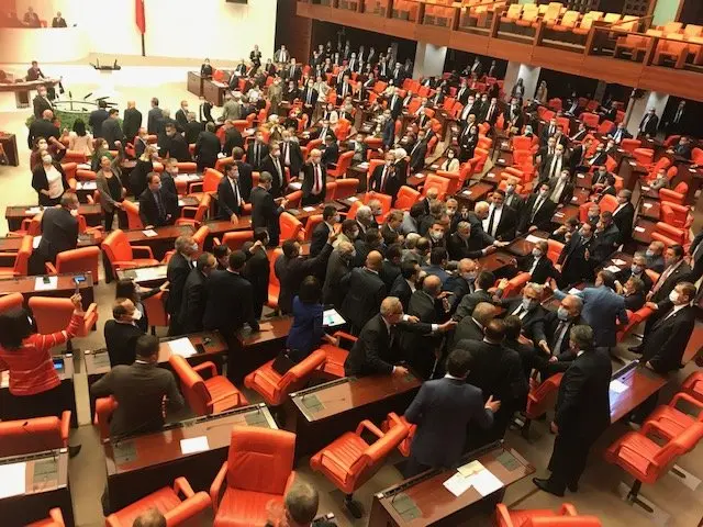 Meclis'te yaşanan tartışma