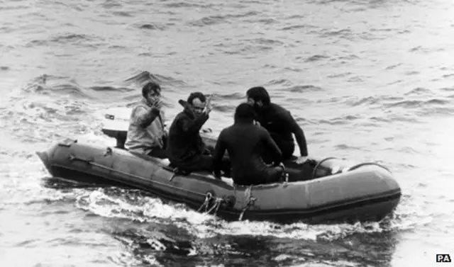 Lifeboat with Chapman and Mallinson on board