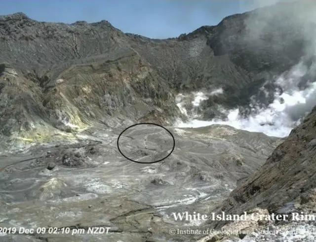 જ્વાળામુખી ફાટયો તે અગાઉ ઘટનાસ્થળની તસવીર