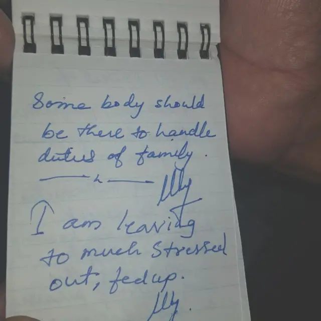 નોટપેડની તસવીર