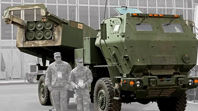 Mfumo wa hali ya juu wa ufyatuzi wa maroketi aina ya M142