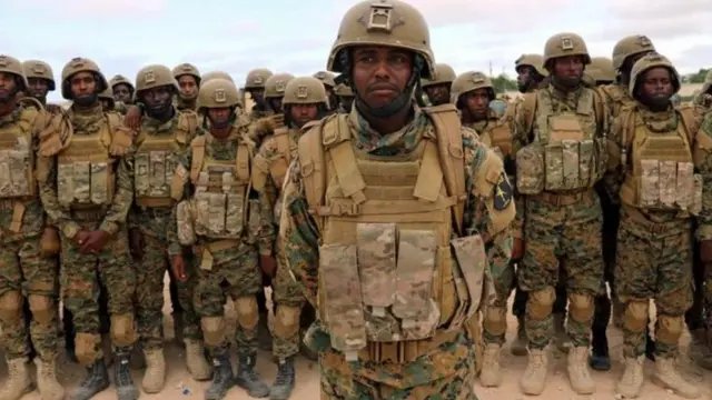 Qaar ka mid ah militariga Kenya