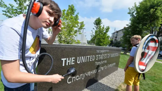 Protesta en Ucrania contra el programa de espionaje masivo de EE.UU.