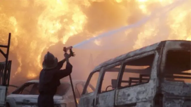 Onye na pị nyụ ọkụ