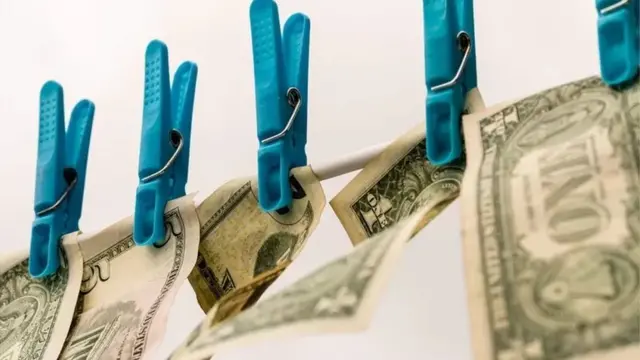 منی لانڈرنگ