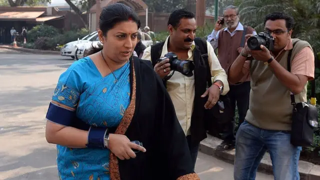 સ્મૃતિ ઈરાનીની તસવીર