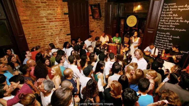 Əyləncə sevərləri